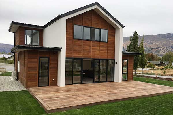 Luxury on Kapuka Lane